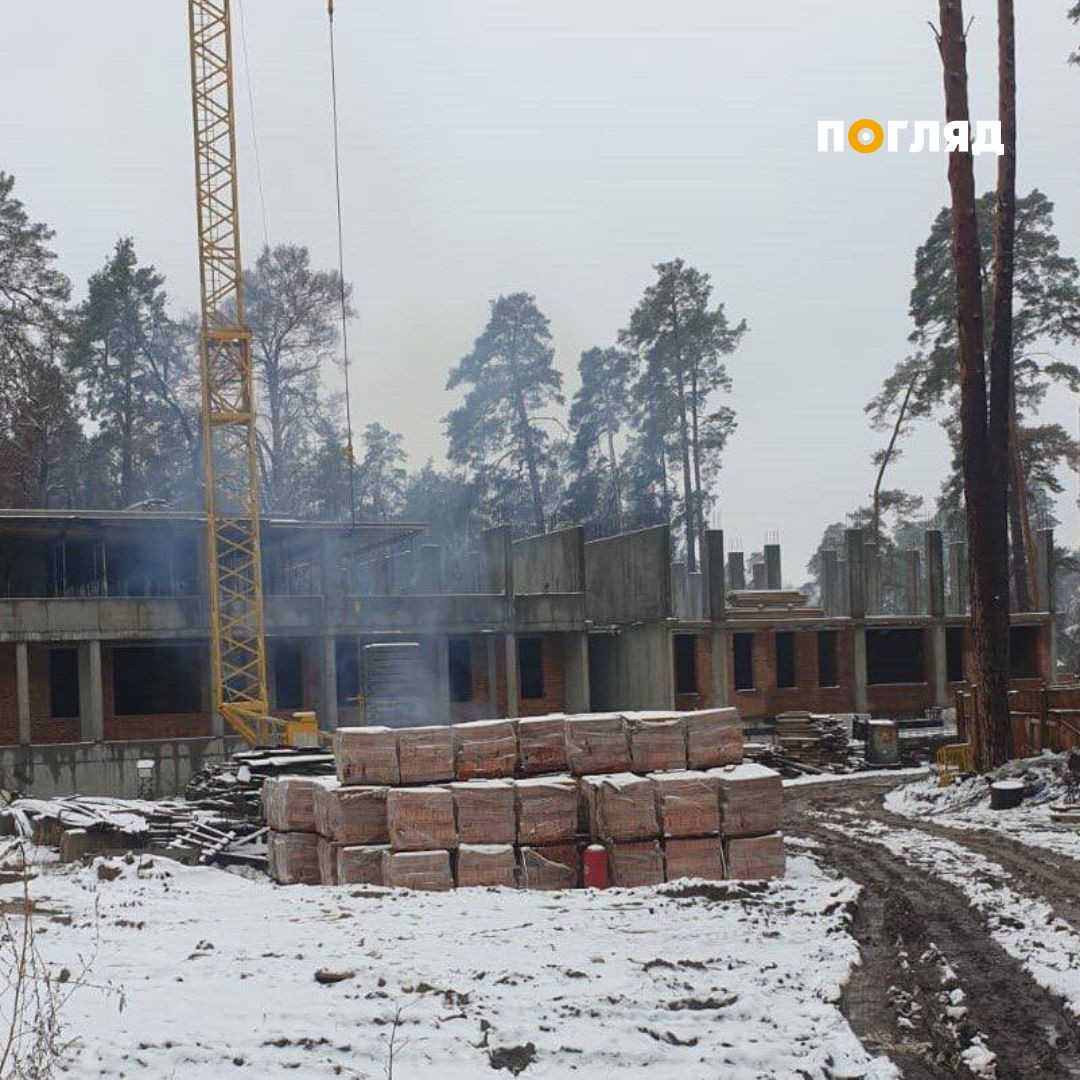 У Ворзелі продовжується будівництво нової школи та дитячого садочка (ФОТО) - зображення